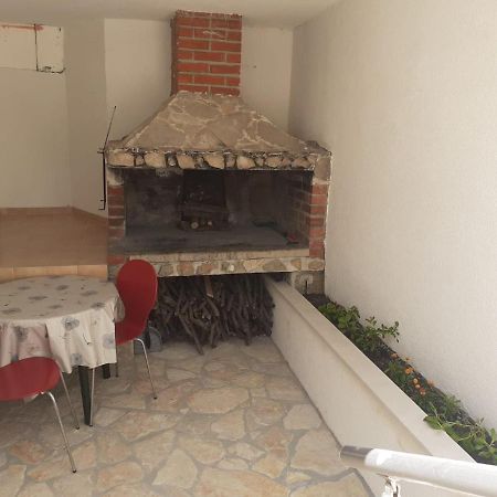 Apartments Slavica Bol Kültér fotó