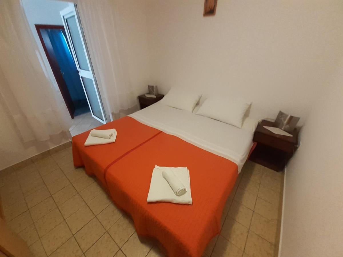 Apartments Slavica Bol Kültér fotó